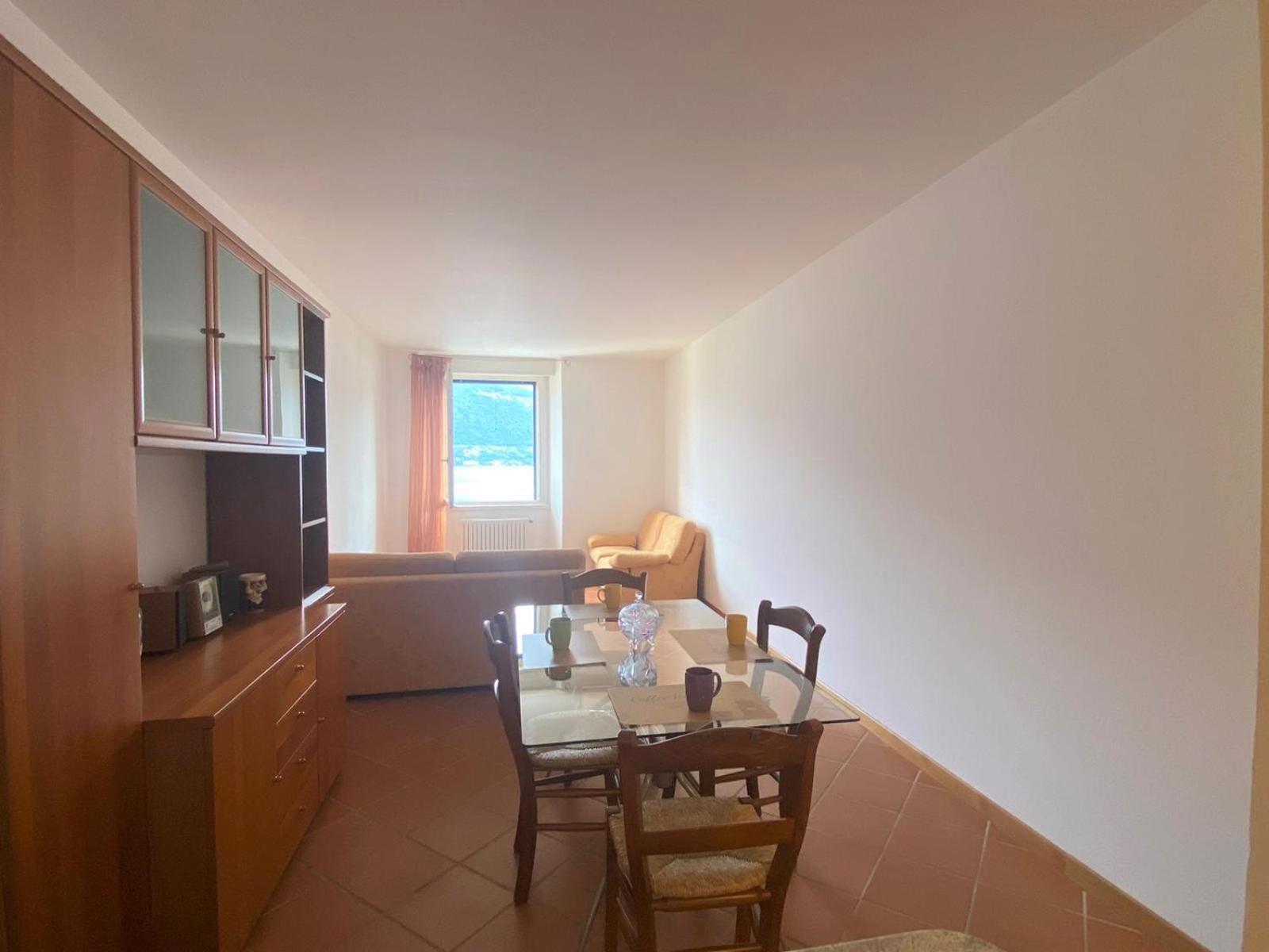 The Rose - Apartment Front Lake Cremia Bagian luar foto