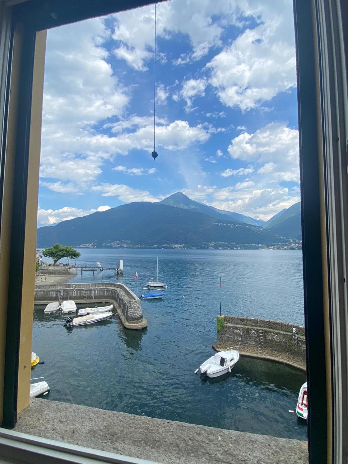 The Rose - Apartment Front Lake Cremia Bagian luar foto